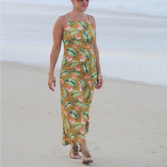 Sincerely Jules Maui Floral Print Dress - Picture 4 of 5